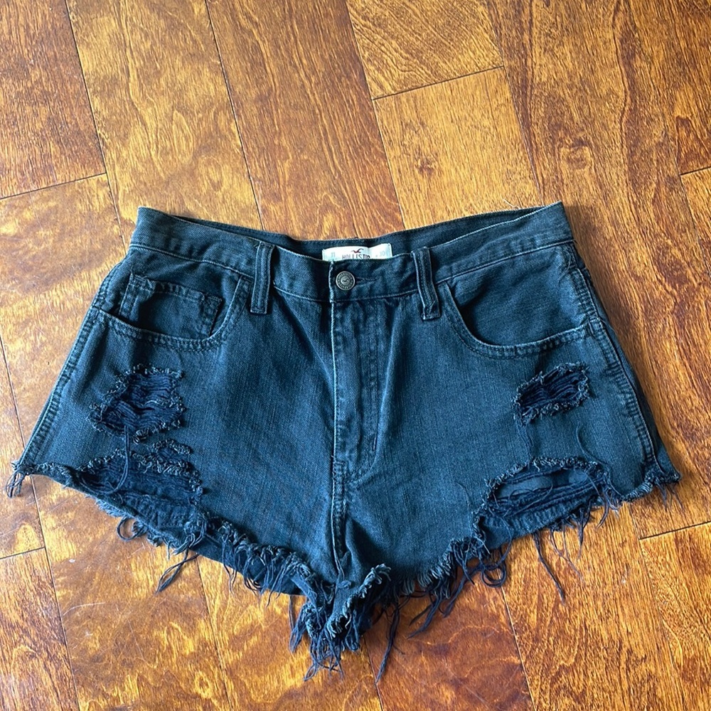 High waisted black denim shorts